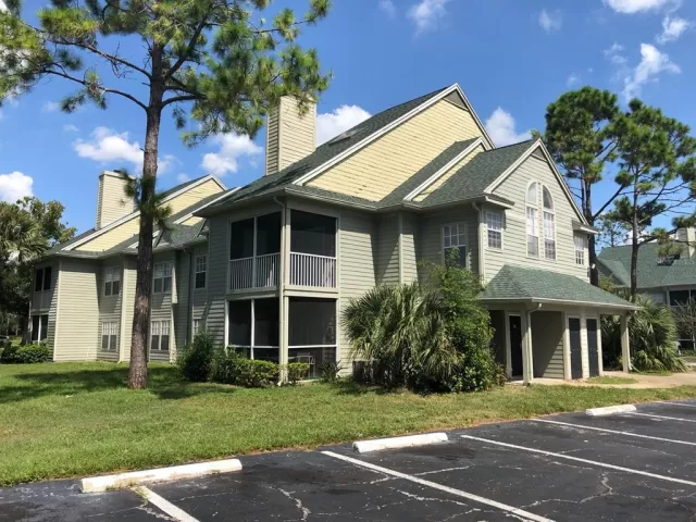 MLS: O6105446 Condo For Sale