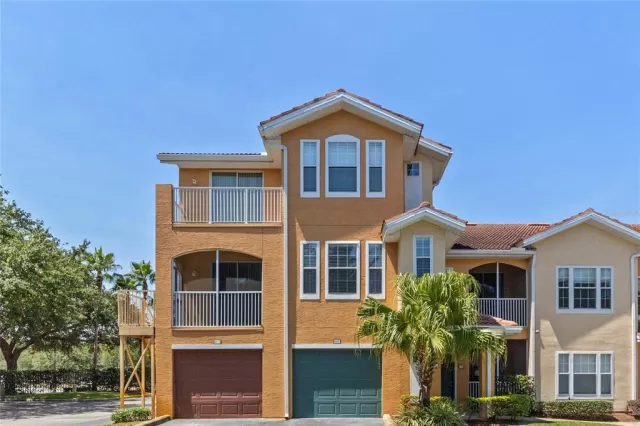 MLS: O6106236 Condo For Sale