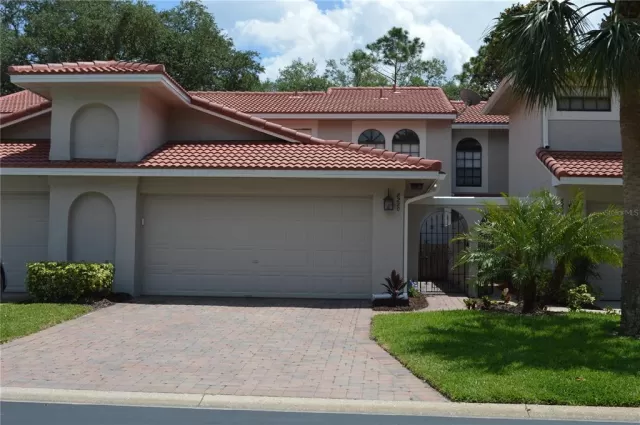 MLS: O6107293 Condo For Sale