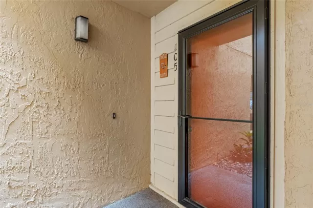 MLS: O6107494 Condo For Sale