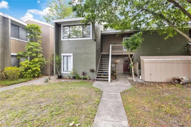 MLS: O6107533 Condo For Sale