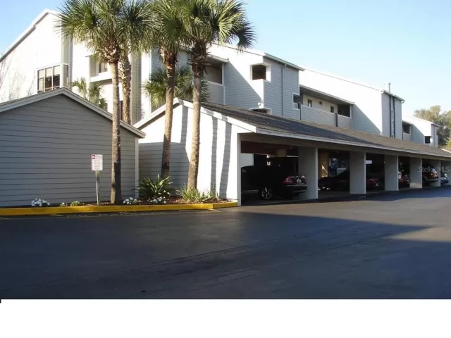 MLS: O6108010 Condo For Sale