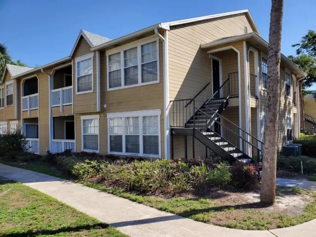 MLS: O6108301 Condo For Sale