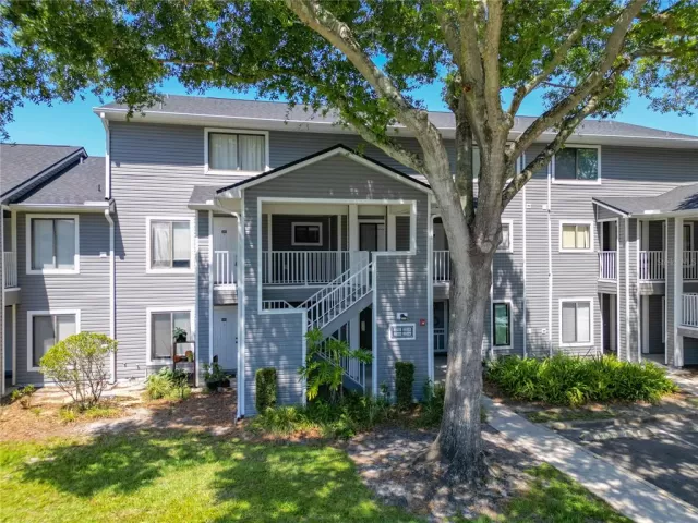 MLS: O6108384 Condo For Sale