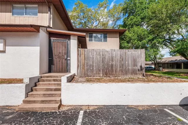 MLS: O6108935 Condo For Sale