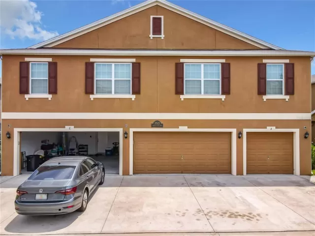 MLS: O6109045 Condo For Sale