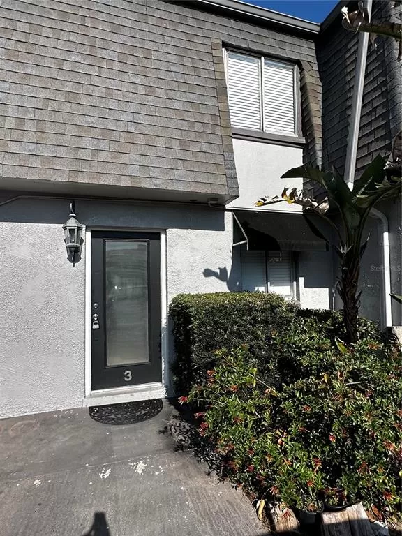 MLS: O6109131 Condo For Sale