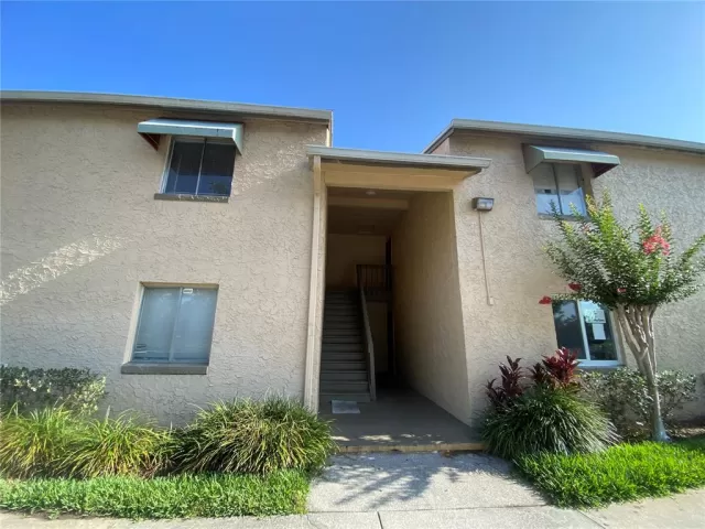 MLS: O6109140 Condo For Sale