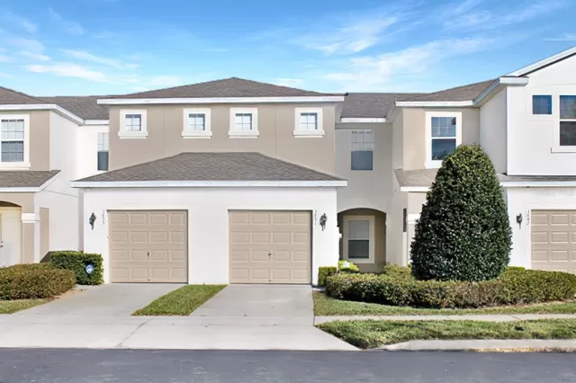 MLS: O6109806 Condo For Sale