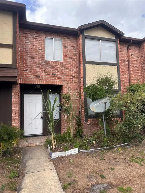 MLS: O6109998 Condo For Sale