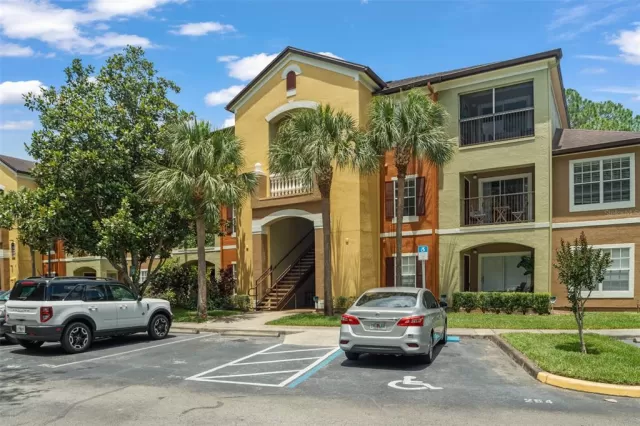 MLS: O6110022 Condo For Sale