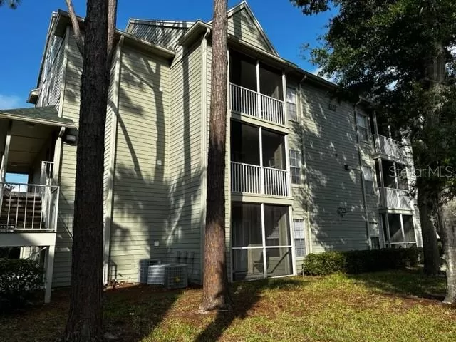 MLS: O6110231 Condo For Sale