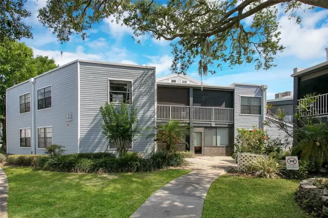 MLS: O6110401 Condo For Sale