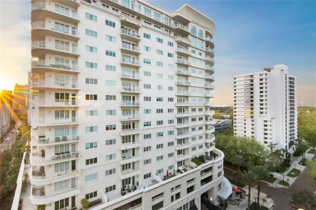 MLS: O6110541 Condo For Sale