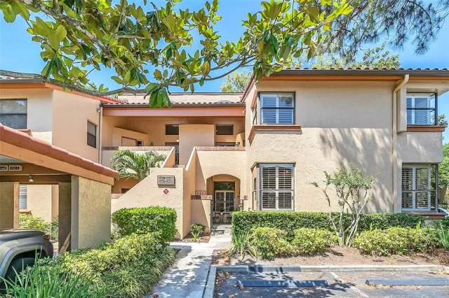 MLS: O6110779 Condo For Sale