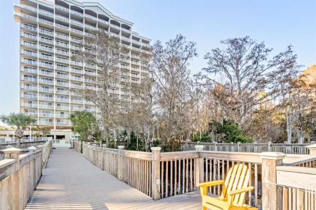 MLS: O6111206 Condo For Sale