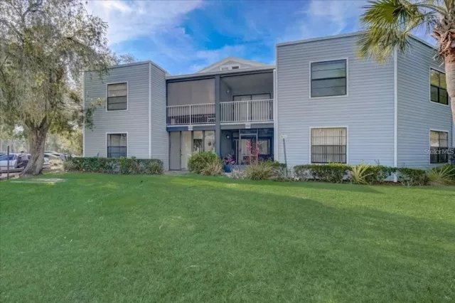 MLS: O6111804 Condo For Sale