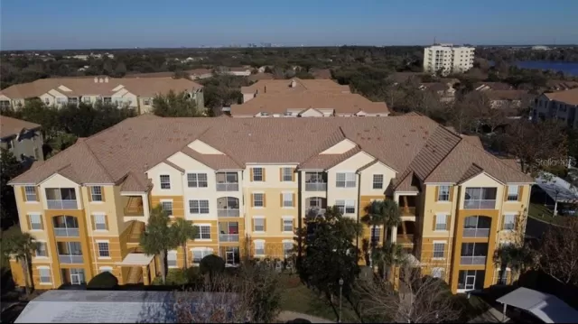 MLS: O6112317 Condo For Sale