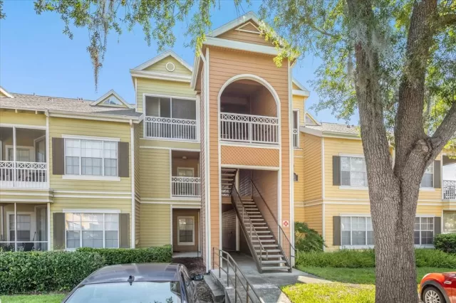 MLS: O6112499 Condo For Sale