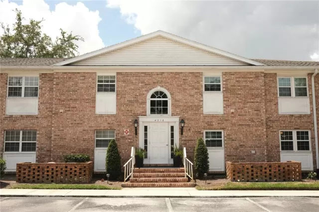 MLS: O6112951 Condo For Sale