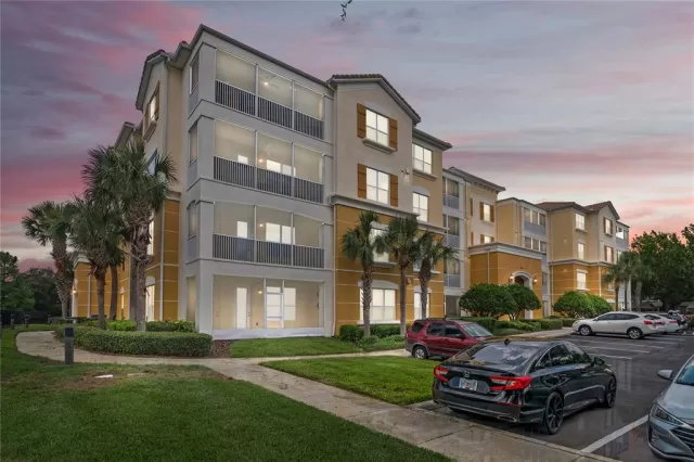 MLS: O6113697 Condo For Sale