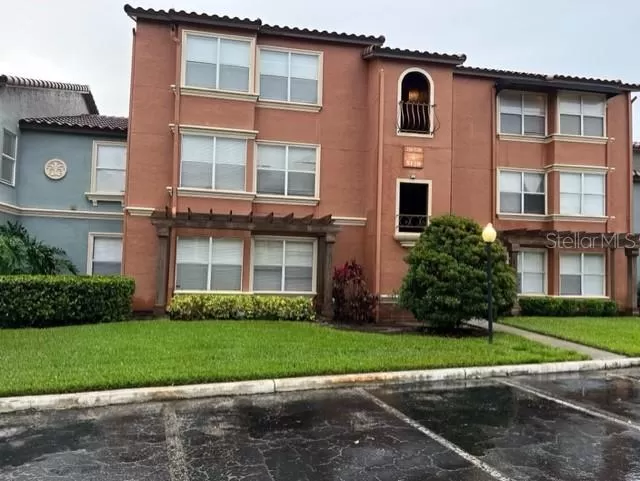 MLS: O6113863 Condo For Sale