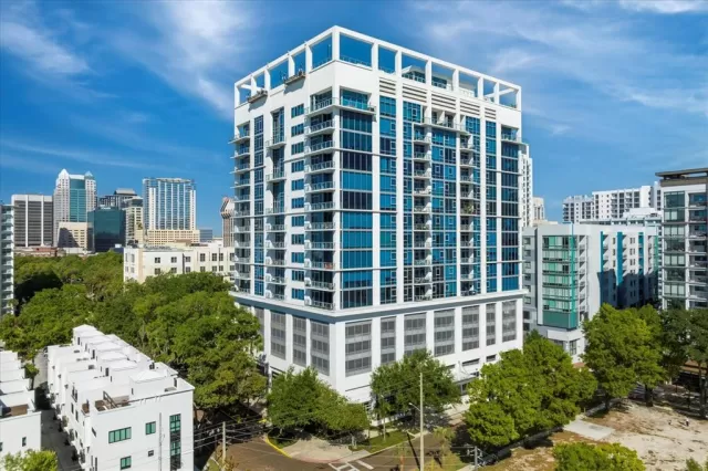 MLS: O6114101 Condo For Sale
