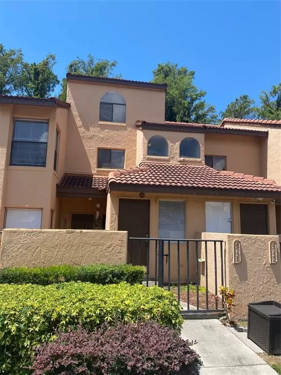 MLS: O6114830 Condo For Sale