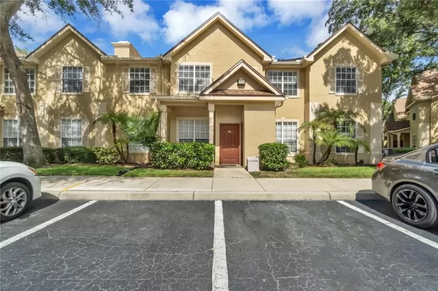 MLS: O6114997 Condo For Sale