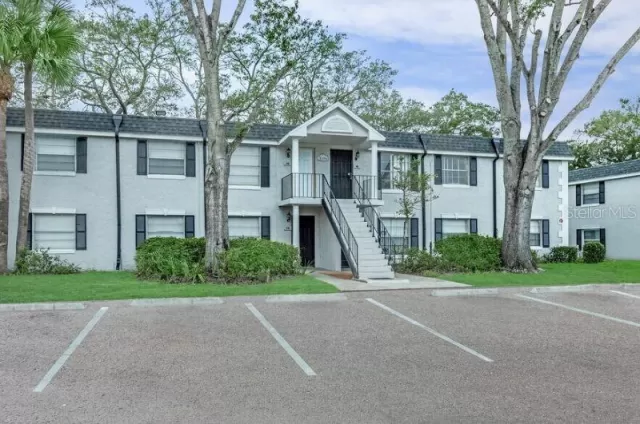 MLS: O6115447 Condo For Sale