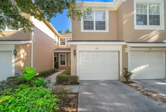 MLS: O6115519 Condo For Sale