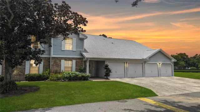 MLS: O6116906 Condo For Sale