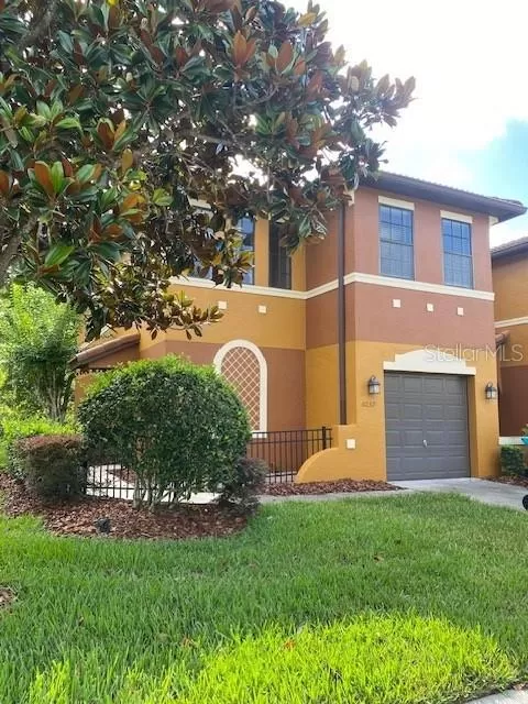 MLS: O6118162 Condo For Sale