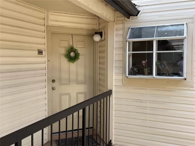 MLS: O6118243 Condo For Sale