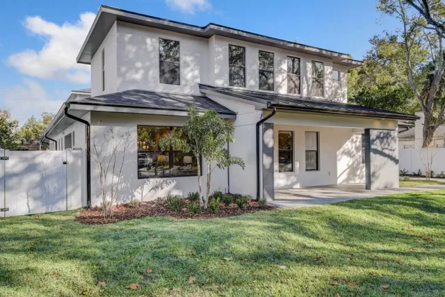 MLS: O6118548 Condo For Sale