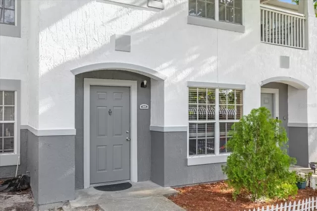 MLS: O6118617 Condo For Sale