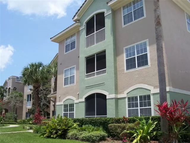 MLS: O6120066 Condo For Sale