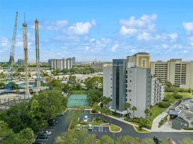 MLS: O6120681 Condo For Sale