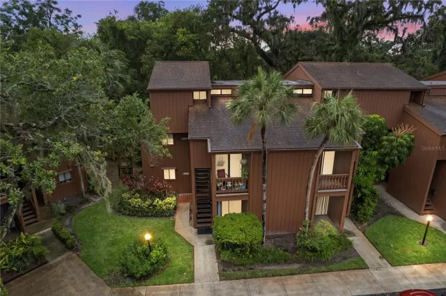 MLS: O6121613 Condo For Sale