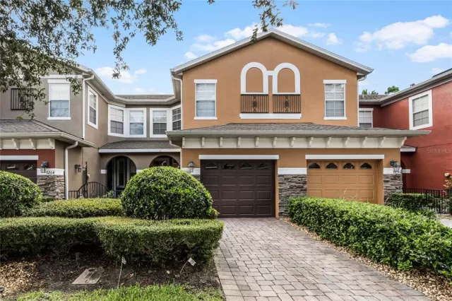 MLS: O6121763 Condo For Sale