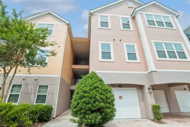 MLS: O6121971 Condo For Sale