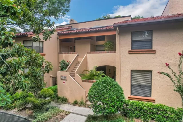 MLS: O6122586 Condo For Sale