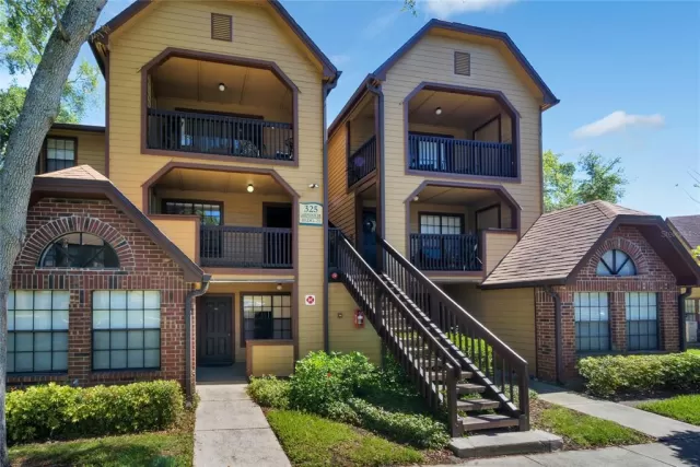 MLS: O6122621 Condo For Sale