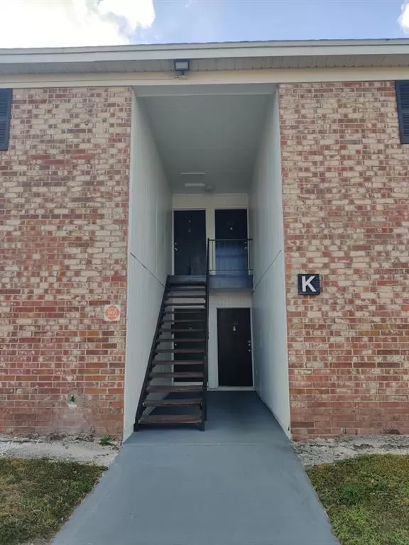 MLS: O6122861 Condo For Sale