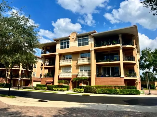 MLS: O6122971 Condo For Sale
