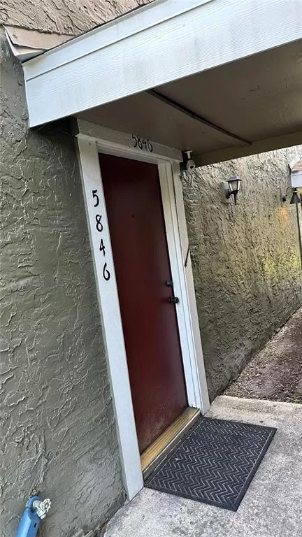 MLS: O6123187 Condo For Sale