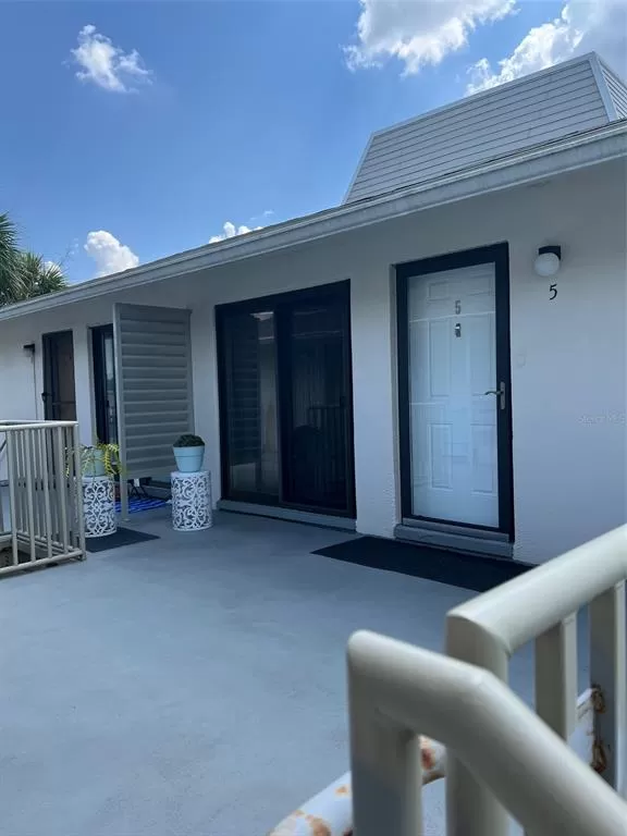 MLS: O6123287 Condo For Sale