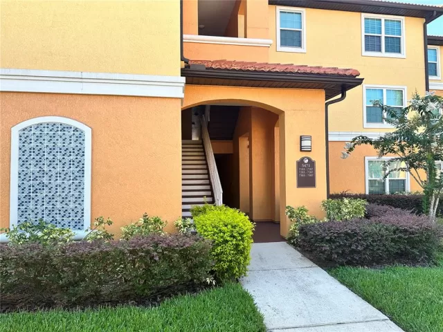 MLS: O6123574 Condo For Sale