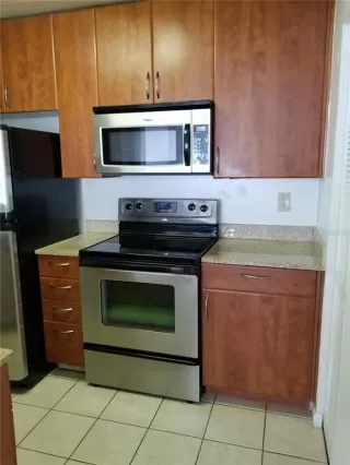 Photo #3: O6124598 Listing