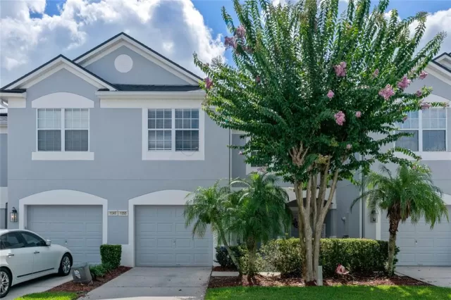 MLS: O6124638 Condo For Sale